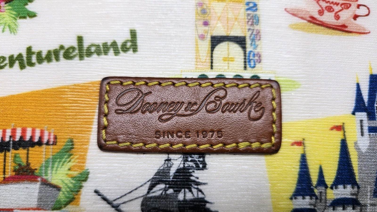 Dooney & Bourke DISNEY WORLD Retro iPad Tablet Case Leather Traveling Carrying