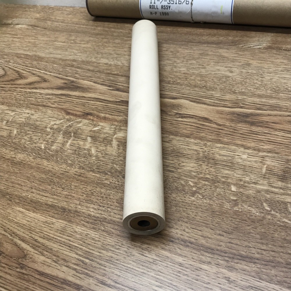AM Multigraphics - Roller 11-7-351676 Roll Assy. M-p 1990