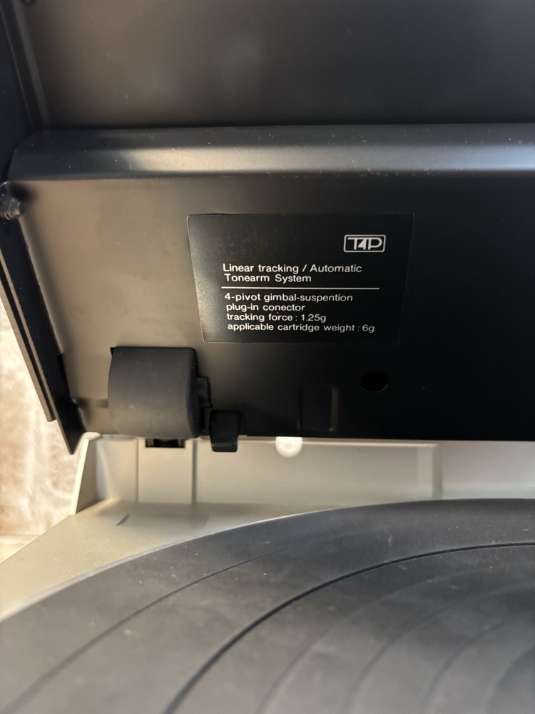 ⭐️Technics Sl-j1 Dc Servo Automatic Tangential Tracking Turntable⭐️Needs Belt⭐️