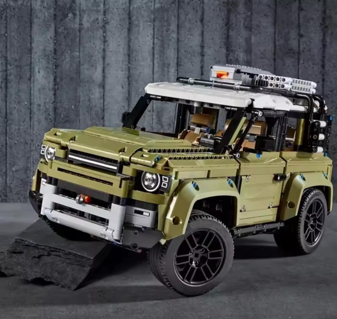 2023 2573 Pcs 1:10 Technical Land Rover Defender 90 #42110 Building Blocks Car