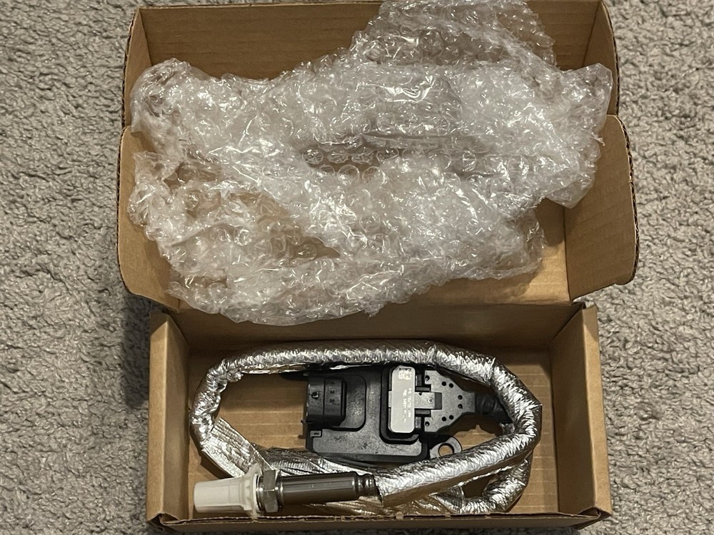 Cummins NOx Sensor 3687334RX