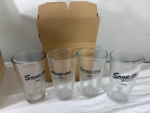 Snap-On Gift Box Wooden Crate SSX118P119- Missing Screwdriver