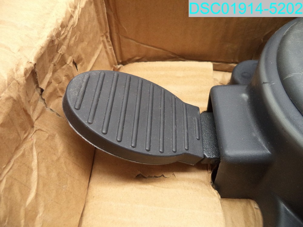 Umbrella Rotating Swivel Base With Hardware