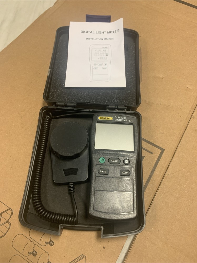 General Tools DLM1337 Jumbo Display Digital Light Meter - Wide Range