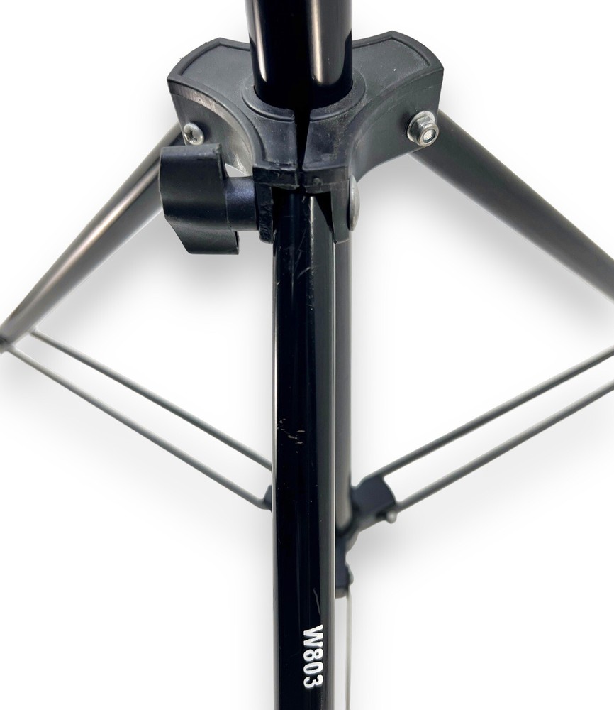 Two 7’ 3-Section Photography Light Stands 1/4” Stud Tip Connector