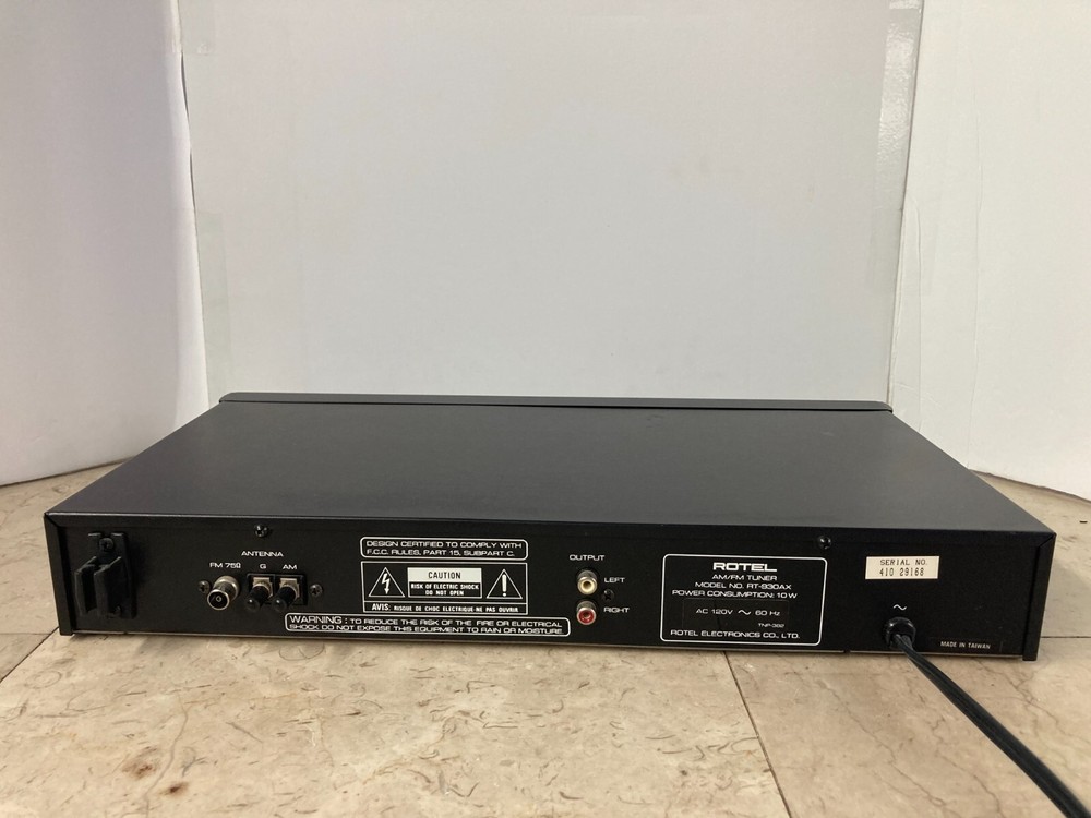 Rotel RT-930AX Stereo Tuner.*GREAT!*