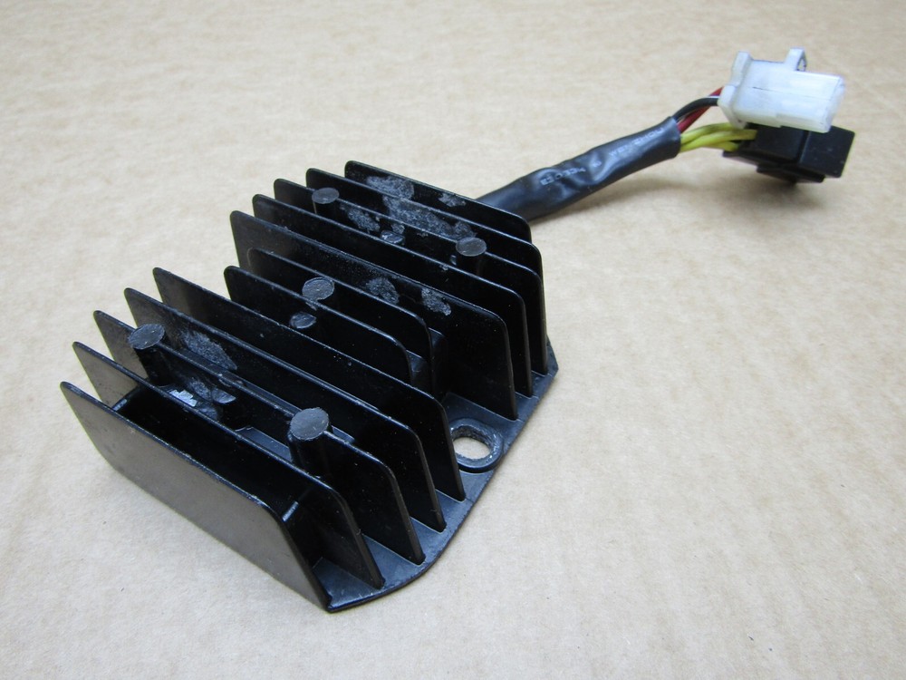 MUTT Sabbath 250 2020 regulator rectifier (13635)