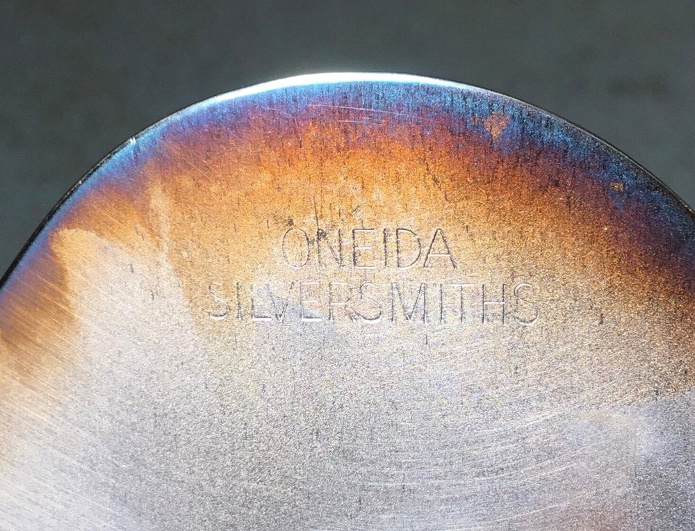 1967 ONEIDA SILVERSMITHS SL-02 SHELL SERVING SET of 2 w/BOX