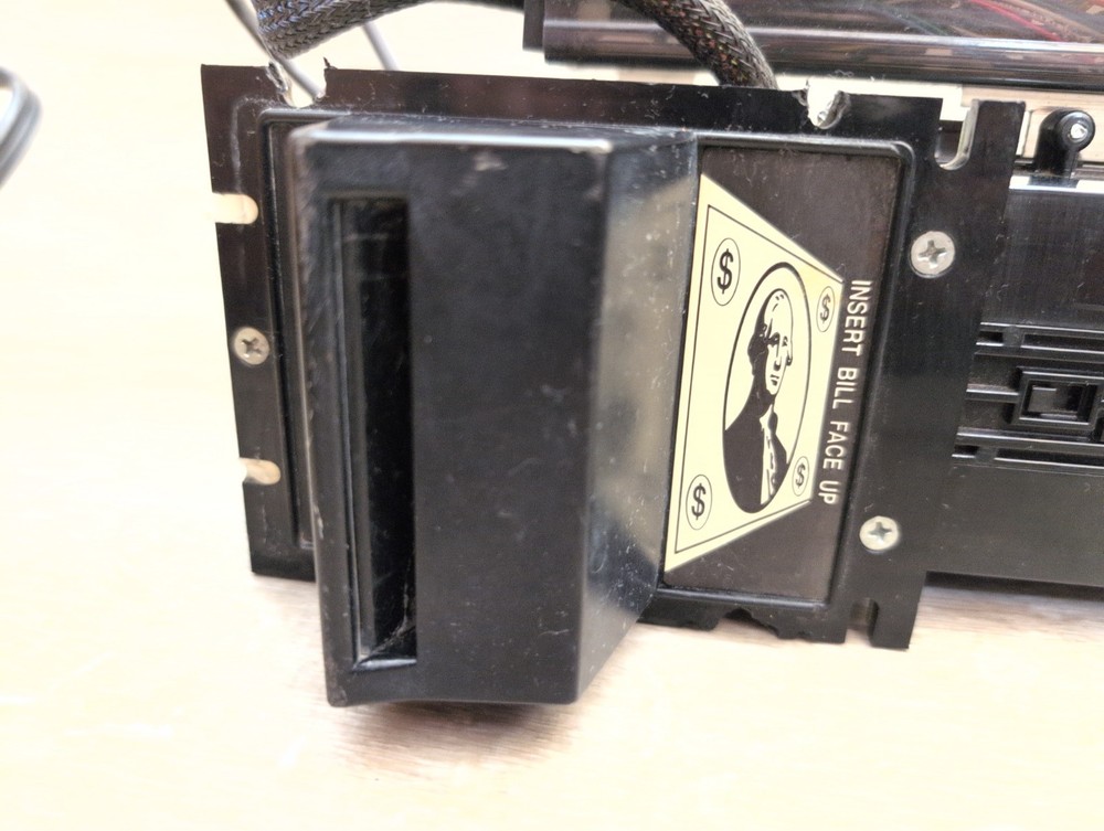 Coinco BA30B Dollar Bill Acceptor Validator with billbox