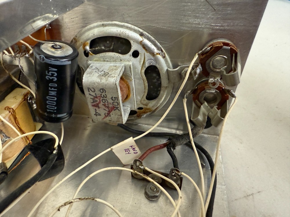 Homebrew IC KEYER W/ PROGRAMMABLE ERASABLE MEMORY