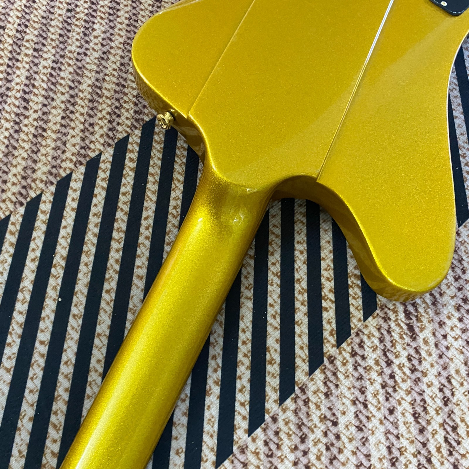 Bass Guitar Gold Mahogany Body 4String New Product