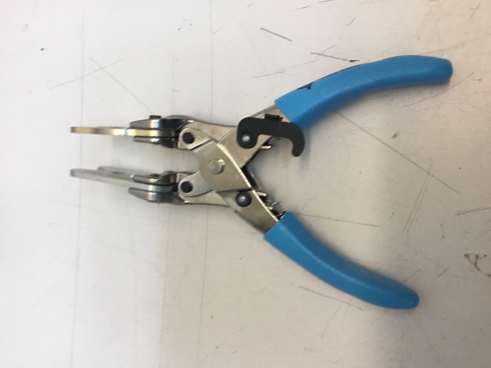 Sharkbite Prod3810 Push-To-Connect Fitting Removal Tool