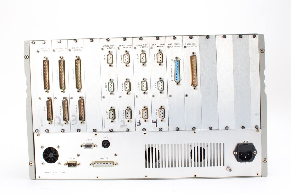 Intellemetrics IL910 / IL900 System Controller With 9x Card Modules and 2x Keys