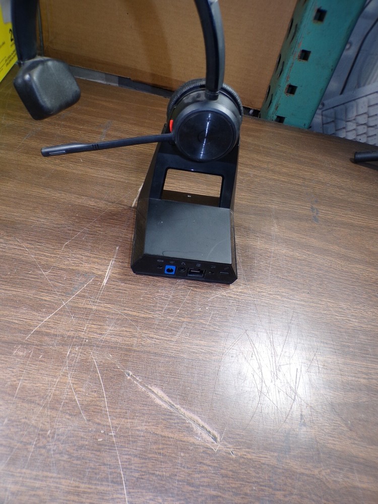 Poly Savi 7220 Office Wireless Headset System