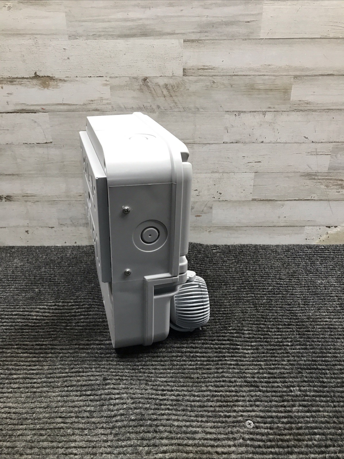 Hubbell Dual-Lite DYN12I-4X-06L Industrial Emergency Light Fixture