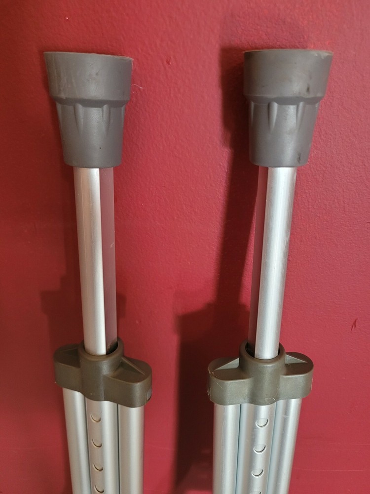 Guardian Universal Crutches