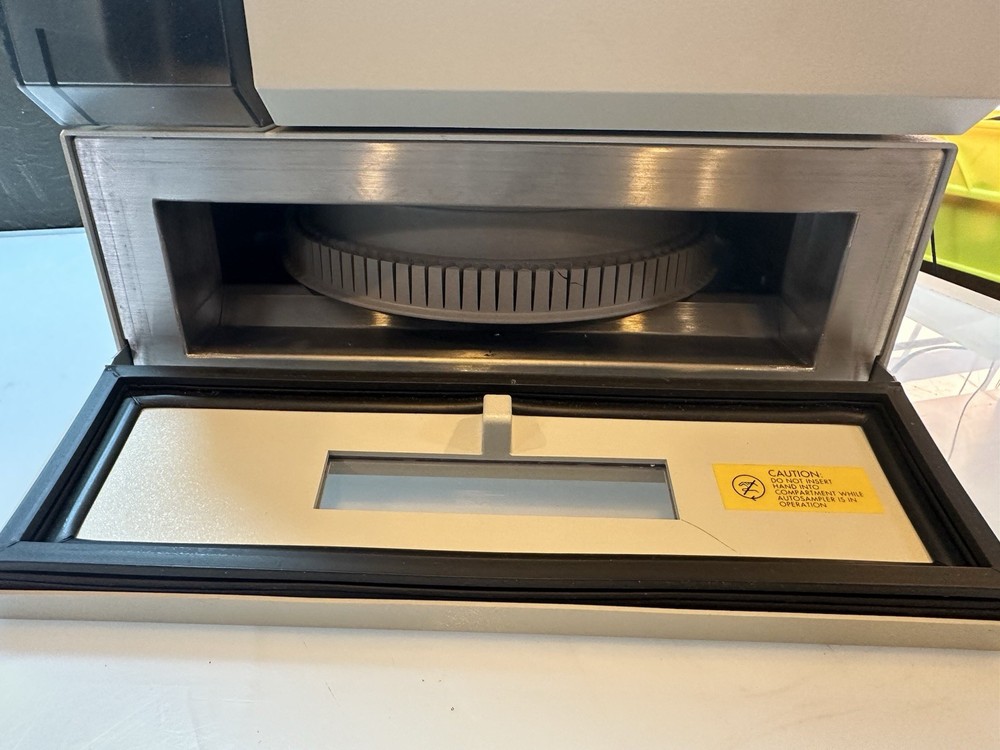 WATERS 717 PLUS AUTOSAMPLER