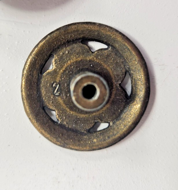 17 VTG METAL BRASS? FLOWER DRAWER PULLS HANDLES KNOBS