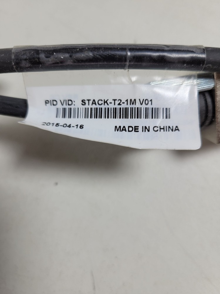 (LOT 11) Cisco STACK-T2-1M V01 1 Meter Stacking Cable 800-40806-01