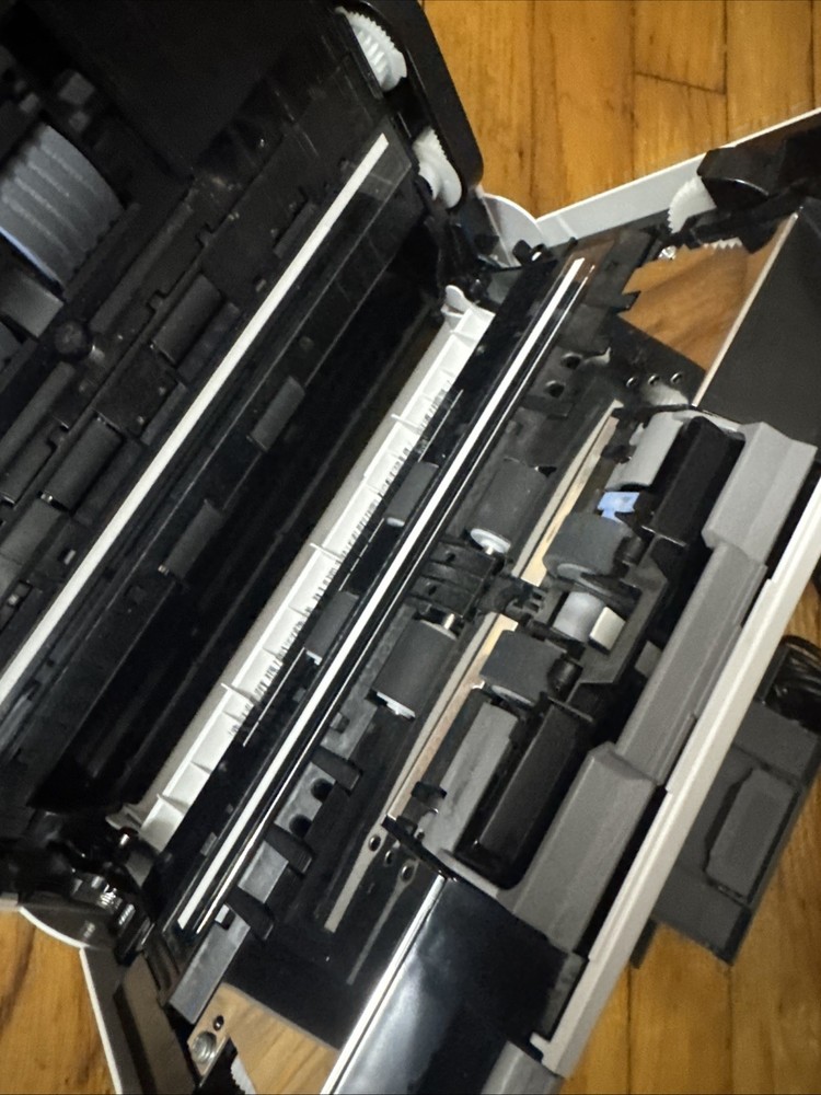 Canon imageFORMULA R40 Office Document Scanner PC Mac, Color Duplex Scanner