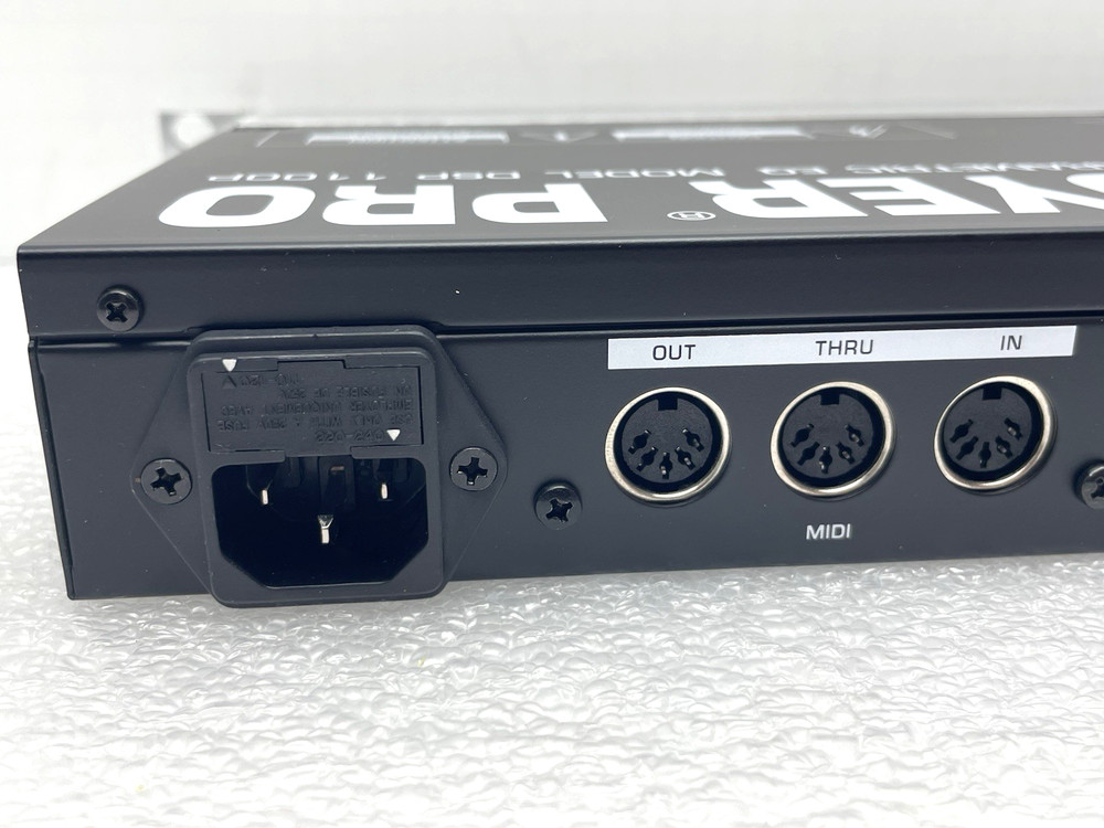 MINT BEHRINGER FEEDBACK DESTROYER PRO PARAMETRIC EQ DSP 1100P