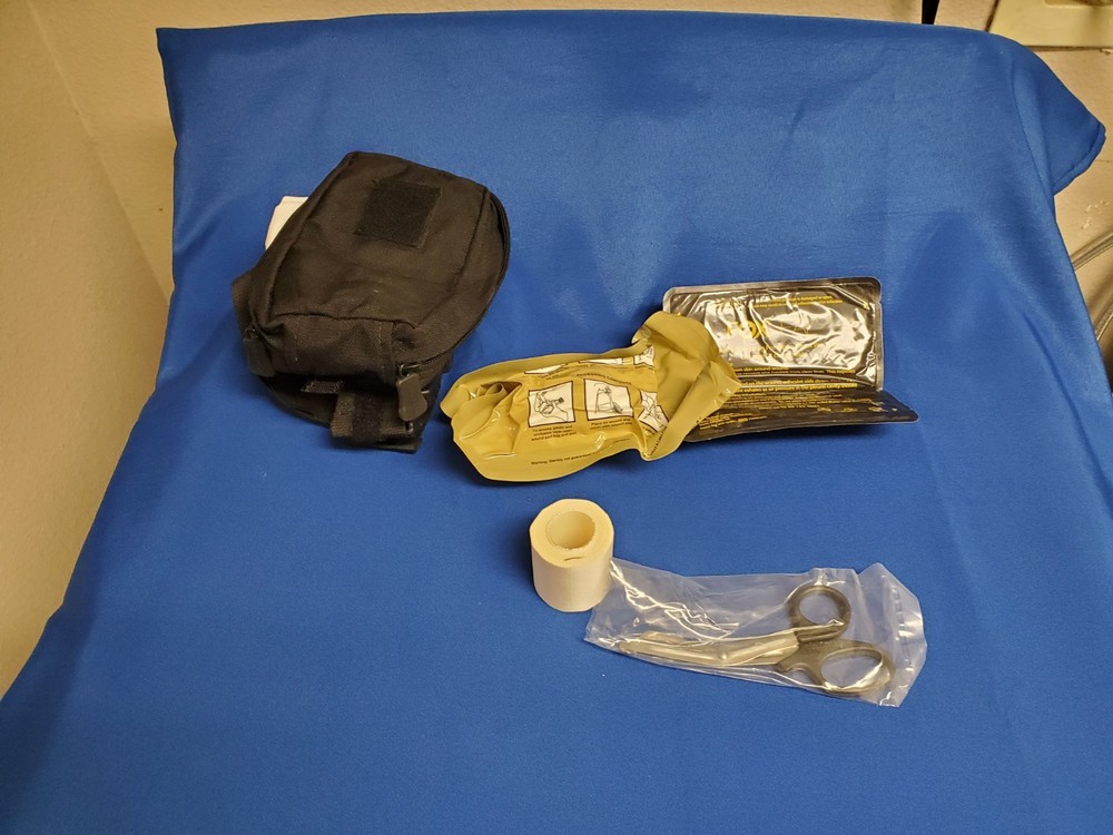 Tactical First Aid Kit With Leg Strap