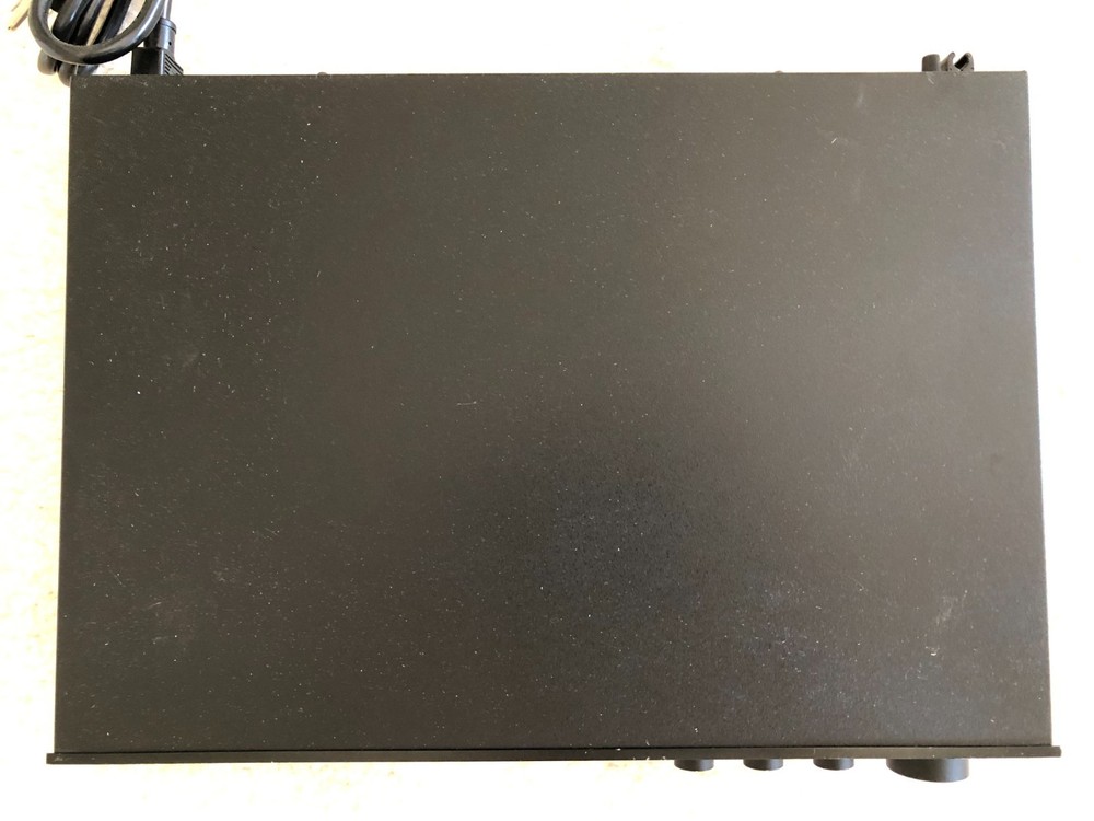 AudioSource PreAmp/Tuner Two & Amp 100 Stereo Power Amplifier