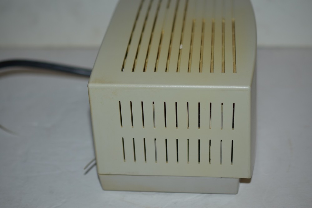 APC Line-R 600 Automatic Voltage Regulator