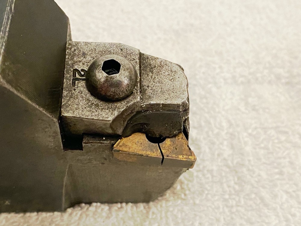 Aloris DA-16N Combination Turning Facing Indexable Tool Holder Triangular Neg