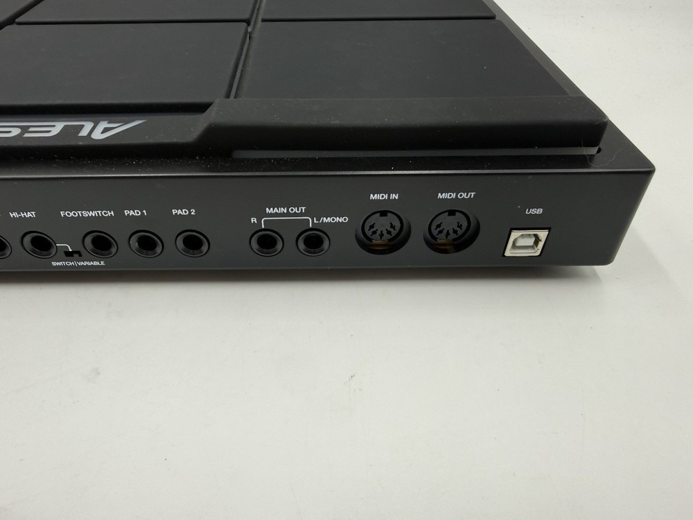 Alesis Sample Pad Pro 8-Pad Percussion and Sample Triggering Instrument