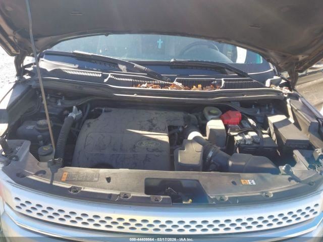 EXPLORER 2013 Glove Box 5011530