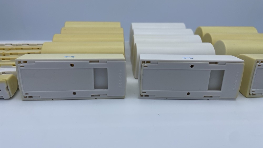 1 SimpliSafe Original First Generation ES1000 Door/Window Entry Sensor - USED