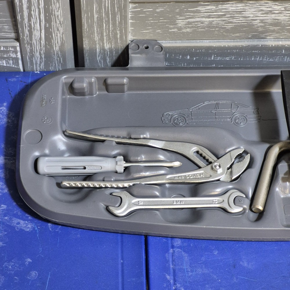 BMW E46 M3 - Trunk Tool Box Compartment Kit OEM 1098 200