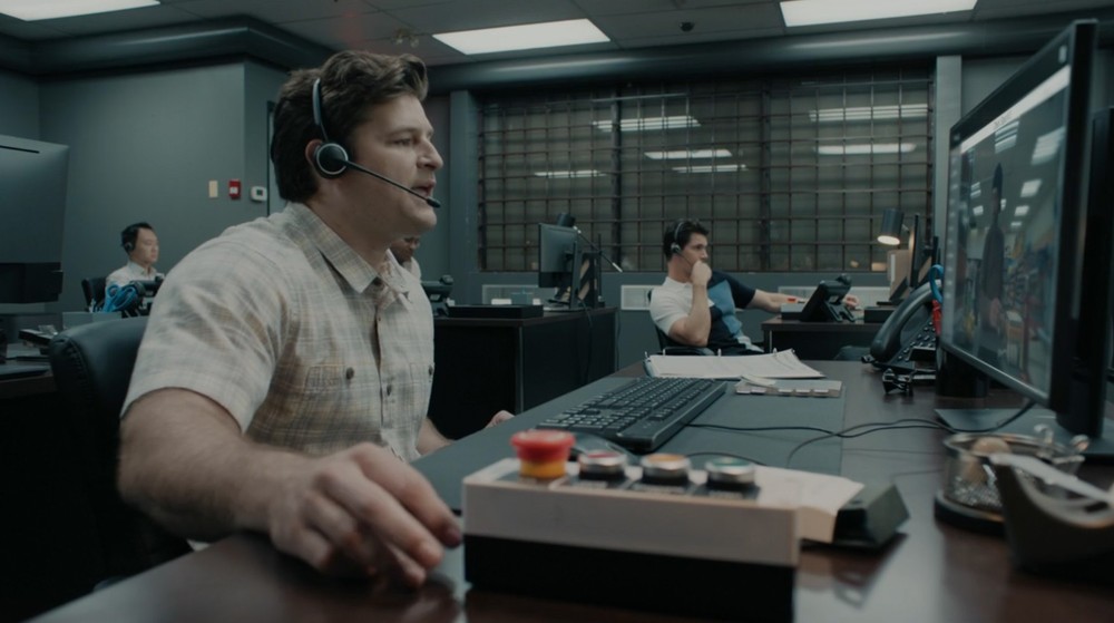 UPLOAD Workload Call Center Buttons S04E02 Original Prop (4112-4878)