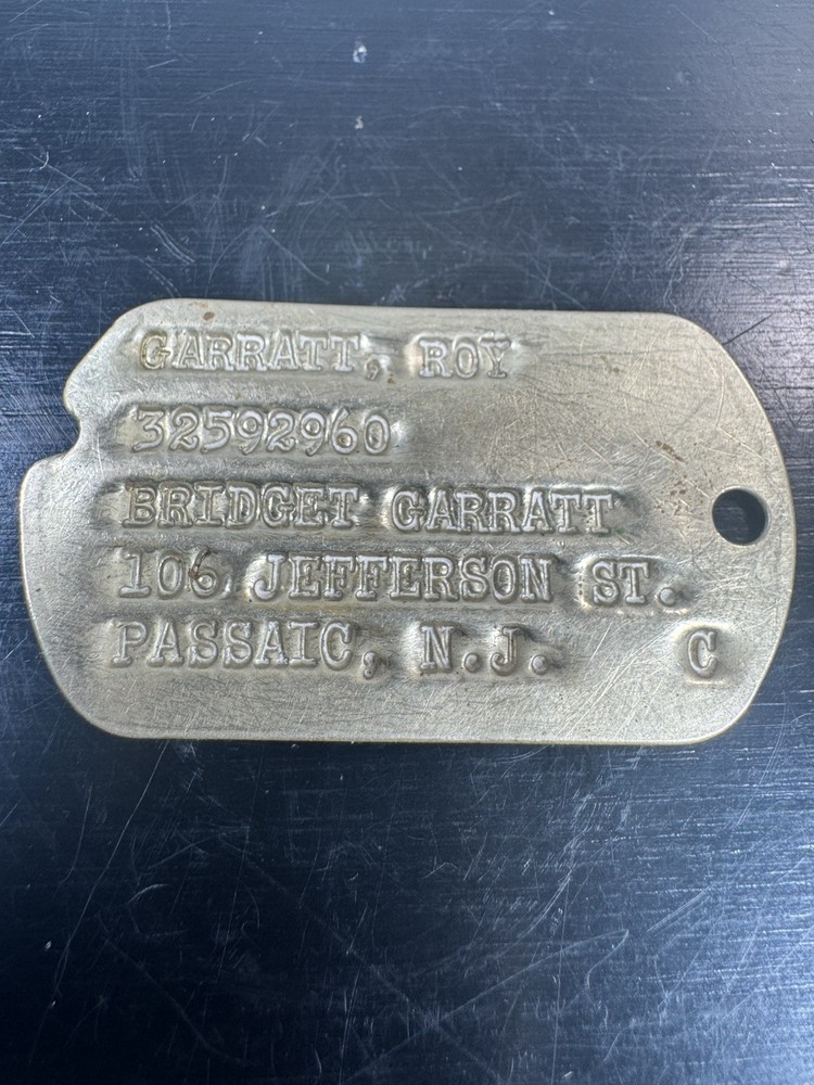 WWII US Army Dog Tag Roy Garratt 32592960 Passaic NJ Notched