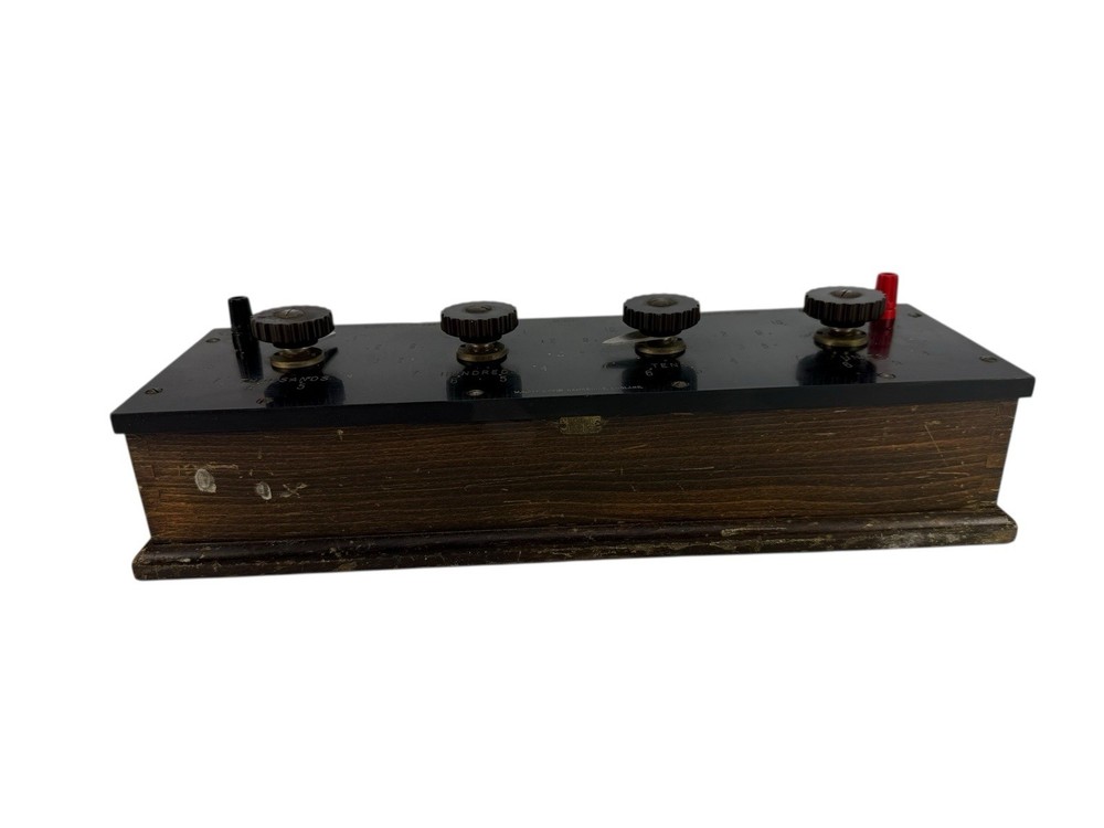 Vintage PYE Decade Resistance box
