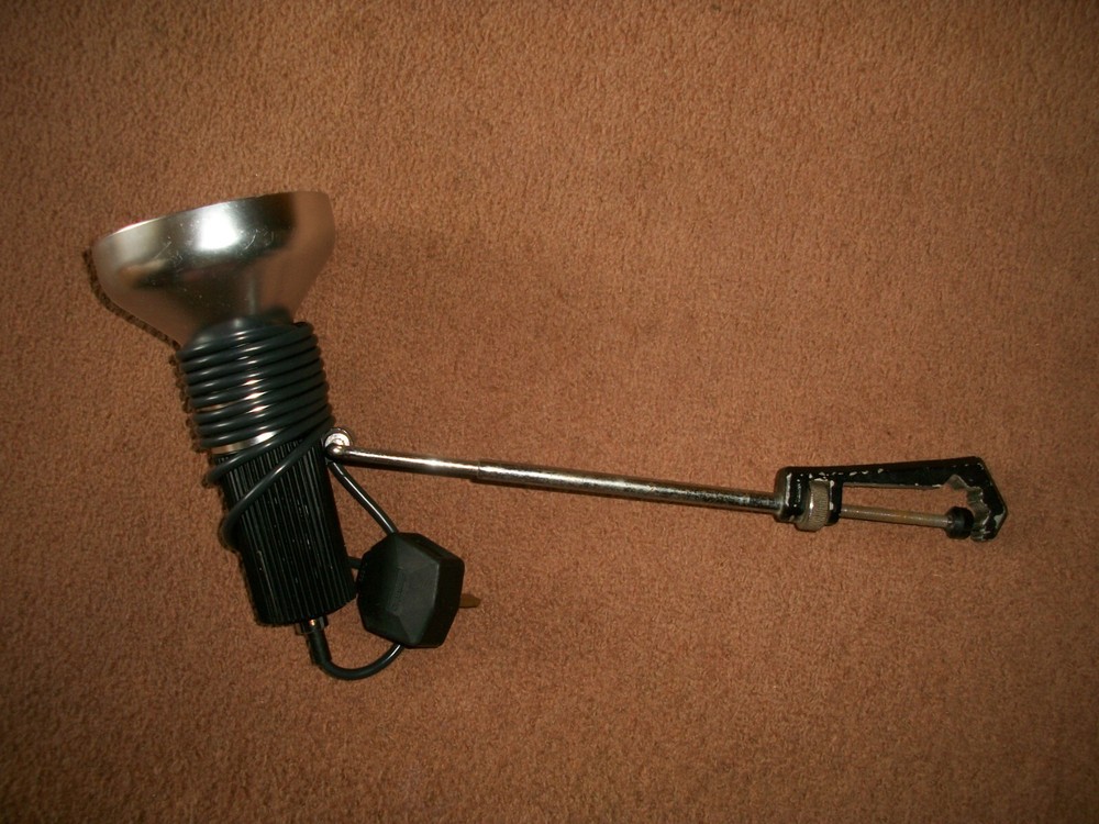 1950s Adjustable Clamp Lamp working
