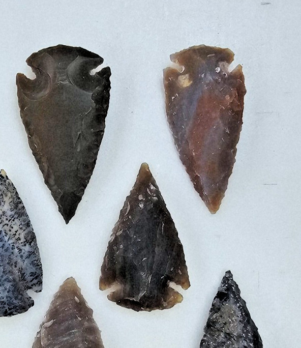 8 Piece Collection 2" Spearheads - Arrowheads - Hand Knapped Agate/Jasper