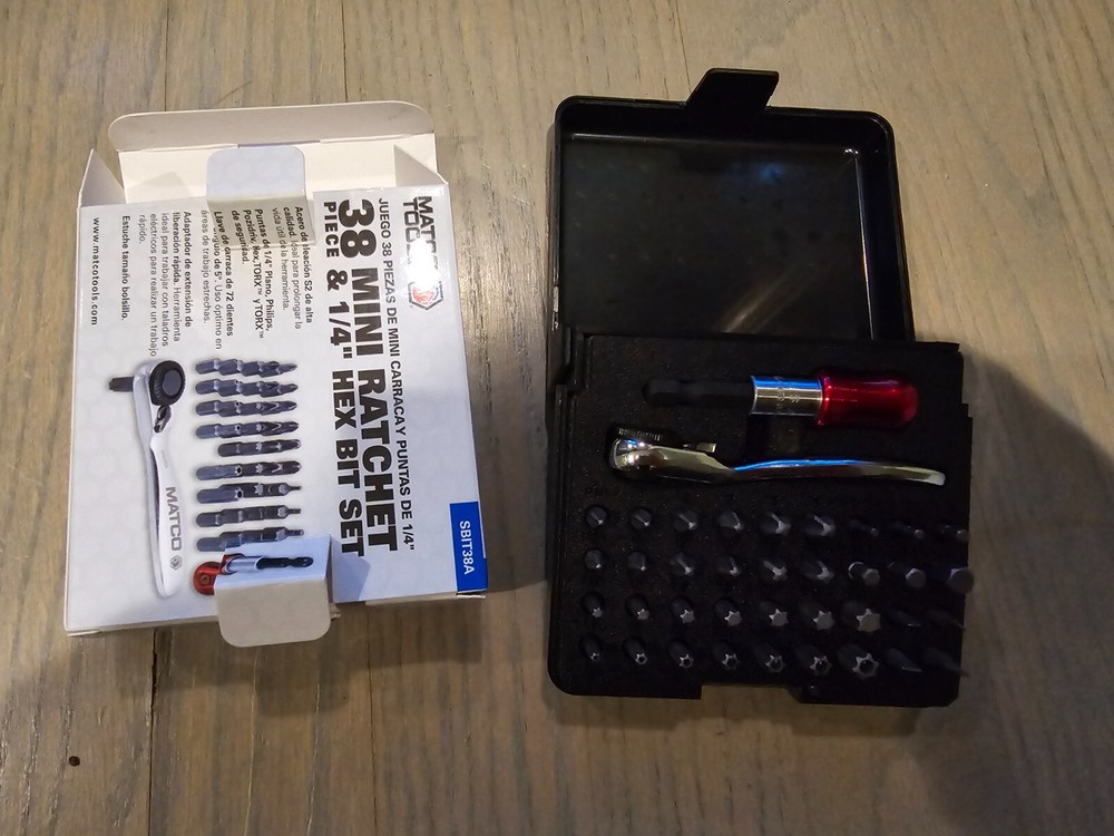 Matco Micro  38 Mini Ratchet Quick Release Extension Bar and Bit Set NEW SBIT38A
