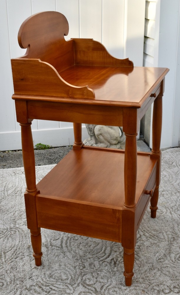 Vintage Lexington Solid Cherry Americana Stand/Table w/Pull-Out & Drawer