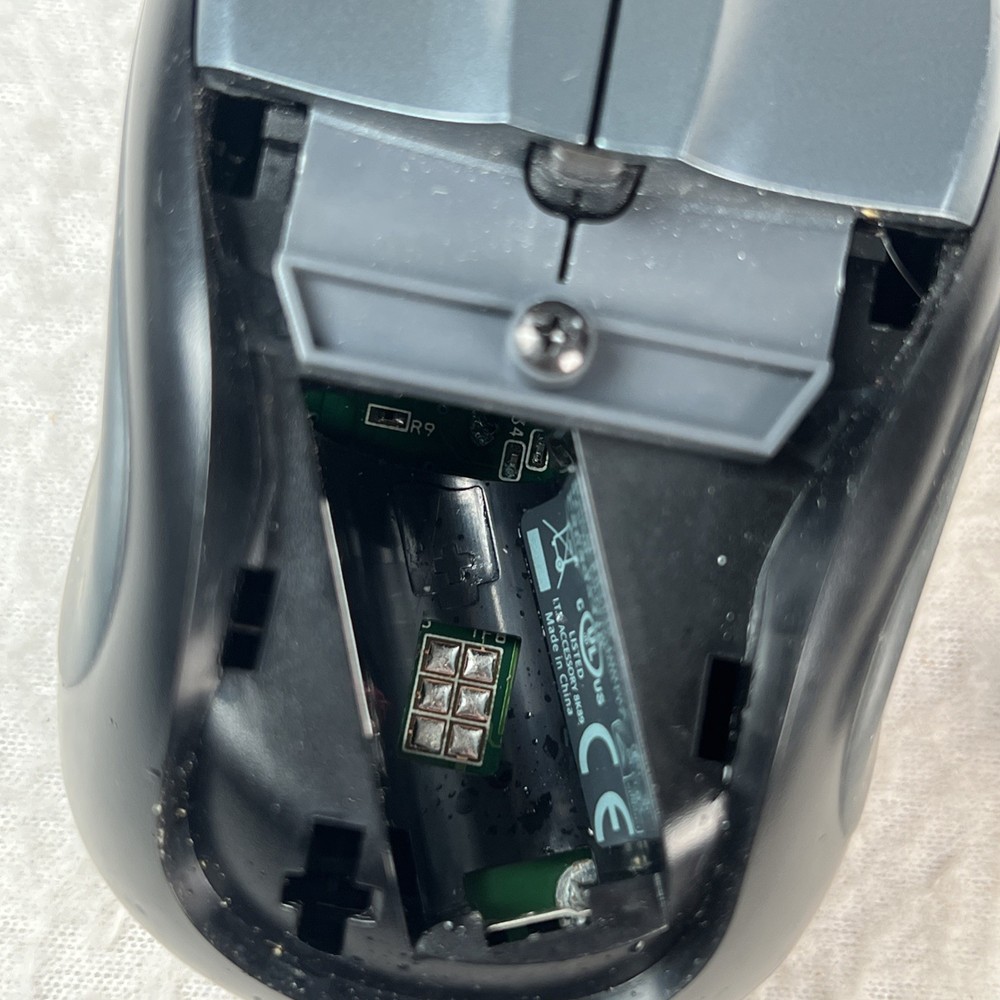 Logitech Wireless Travel Mouse M-RBS136 Black/Grey Complete with Receiver EUC
