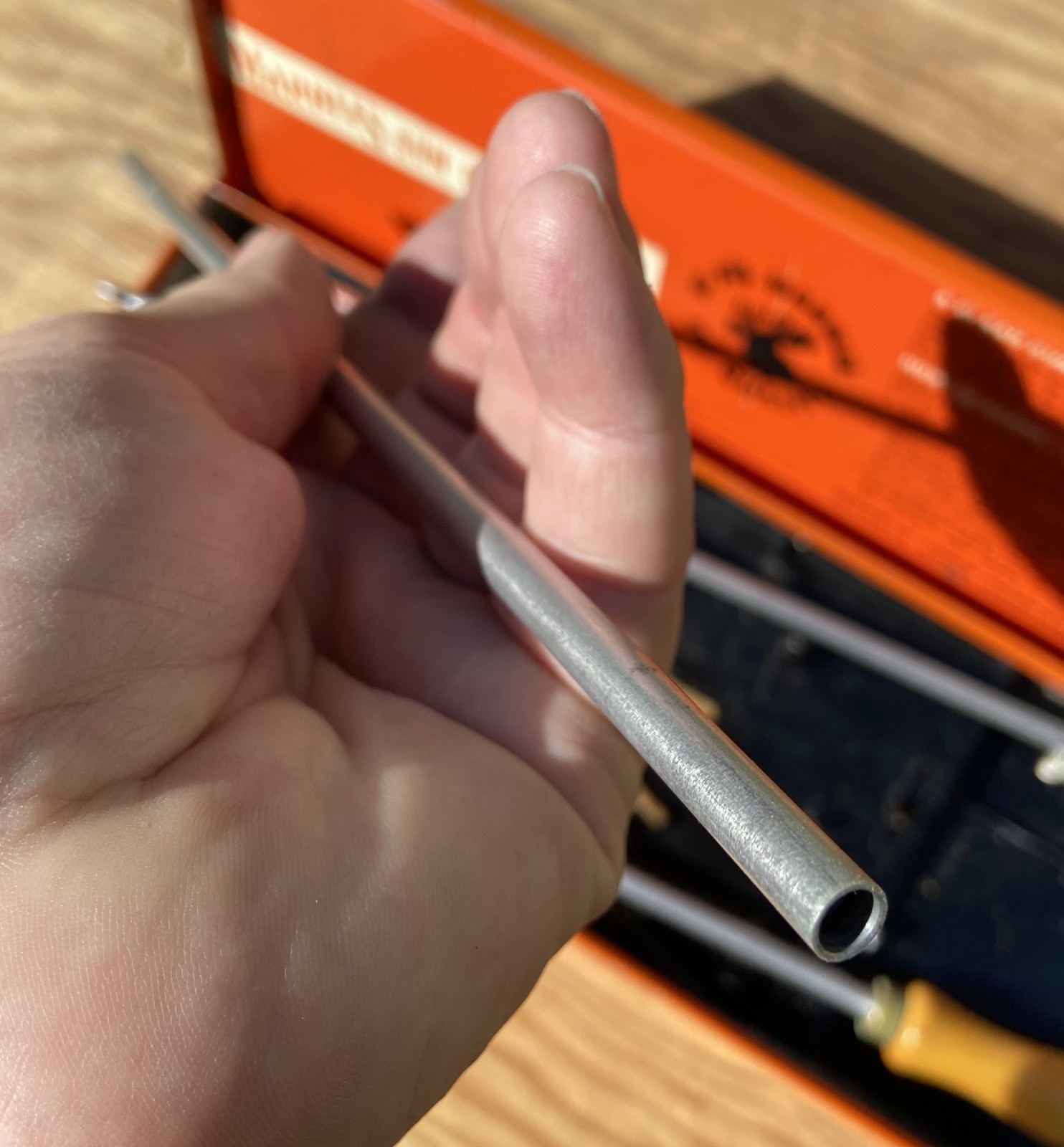 Old Vintage MARBLE'S GUN CLEANING KIT Metal Tin Box w/ Rod and some Accessories