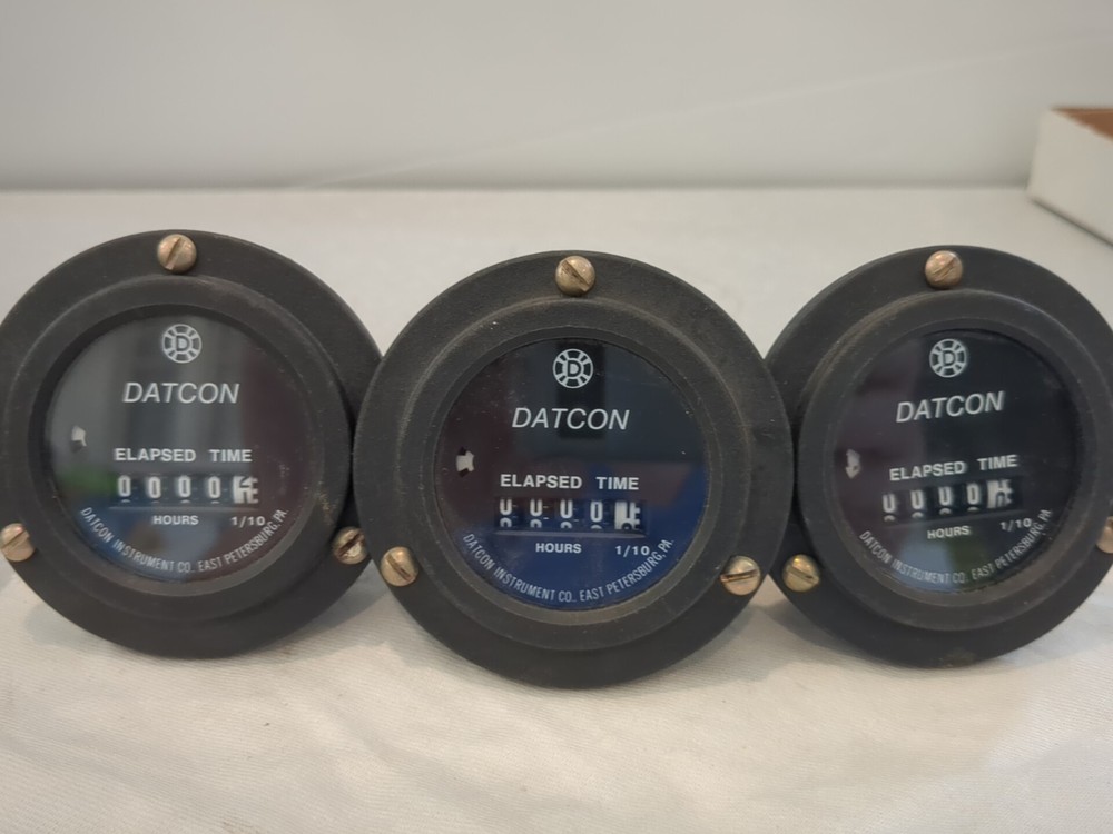 3x DATCON Industries 771 Elapsed Time Meter Counters Hours 1/10th 4/40 vdc