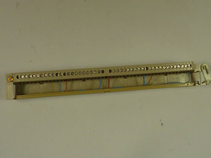 Siemens 6ES5-490-75A11 Simulator Input Module  USED