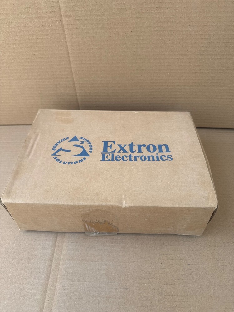 EXTRON P/2 DA2xi 60-506-03 DISTRIBUTION AMPLIFIER (2-OUTPUT VGA)