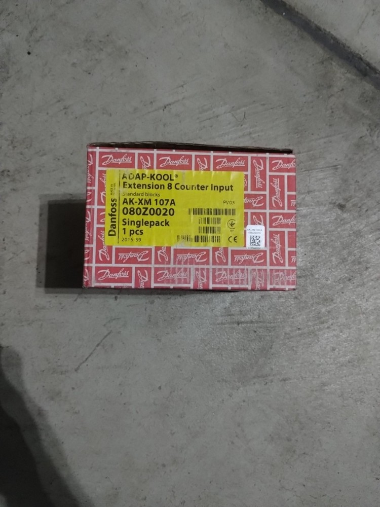 Danfoss adap-kool Extension 8 counter input AK-XM107A 080x0020 single pack