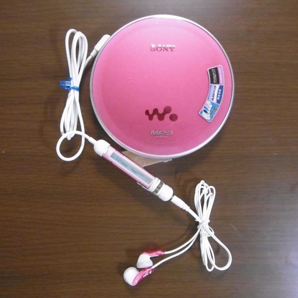 SONY CD Walkman Portable CD Player D-NE730 Operation confirmed