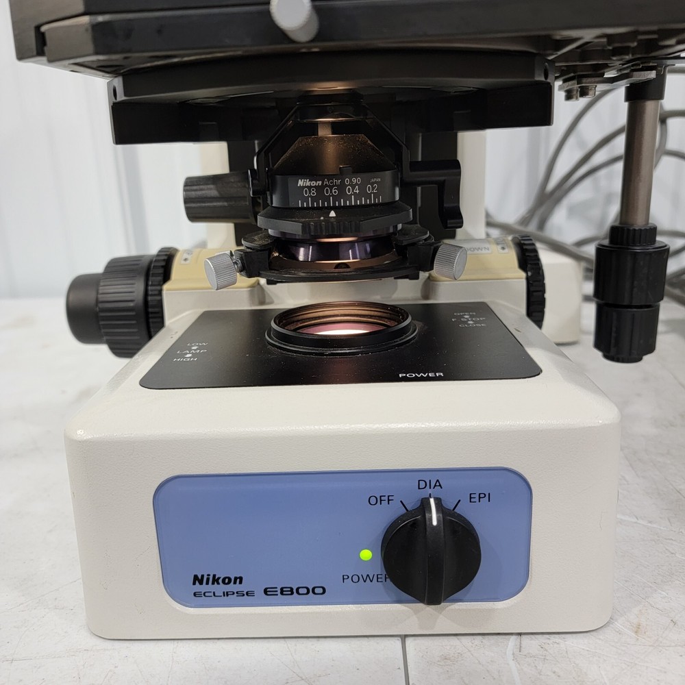 Nikon DIC Eclipse E800 Microscope Trinocular Head w/ Power Unit, Eyepieces, Lamp