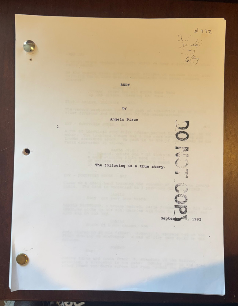 Rudy, Script Screenplay 9-9-92 - RARE