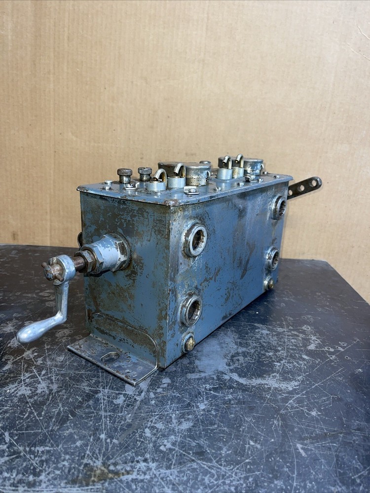 Madison Kipp Model 50 Sight 4 Feed Ratchet Oiler Lubricator Machine Engine